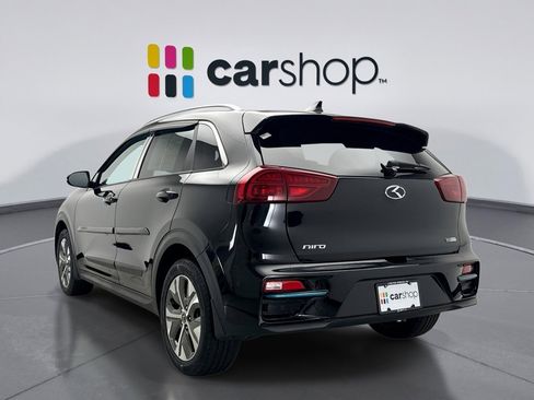 Used 2020 Kia Niro EX Premium w/ Cold Weather Package image 3