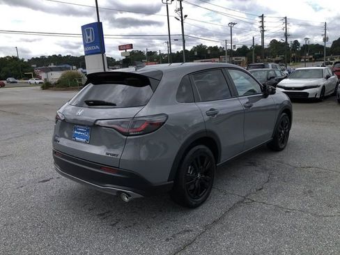 New 2026 Honda HR-V Sport image 5