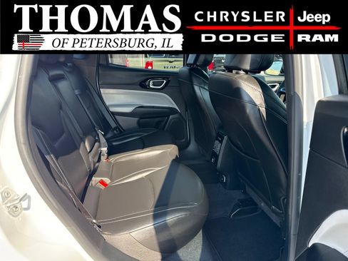 Used 2025 Jeep Compass Limited AWD/4WD image 25