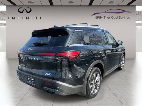 Certified 2025 INFINITI QX60 Luxe image 7