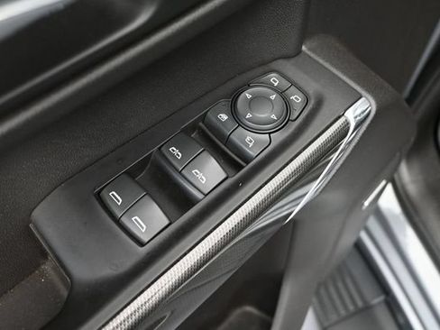 Used 2020 GMC Sierra 1500 AT4 w/ AT4 Premium Package AWD/4WD image 23