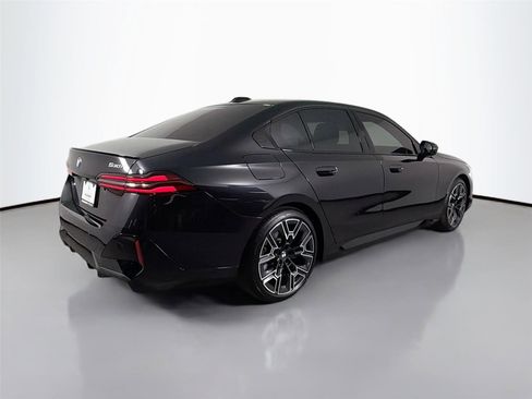 New 2026 BMW 530i w/ M Sport Package RWD image 5
