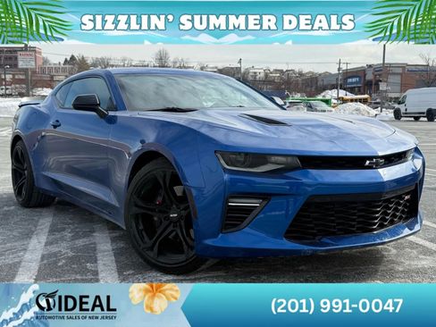 Used 2017 Chevrolet Camaro SS RWD image 1