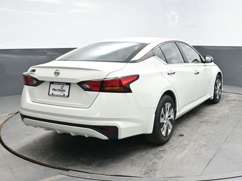 Used 2020 Nissan Altima 2.5 S FWD image 6