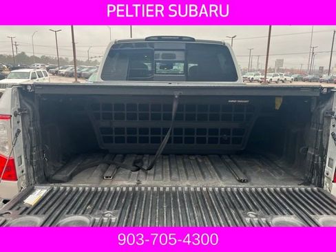 Used 2018 Nissan Titan PRO-4X w/ Pro-4x Convenience Package image 16