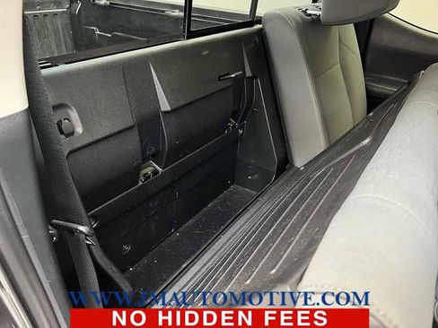 Used 2019 Toyota Tacoma SR5 image 19