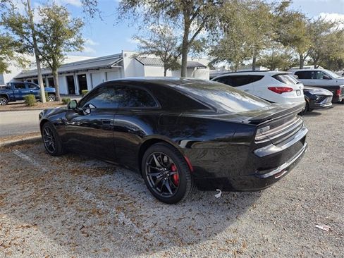 Used 2024 Dodge Charger Daytona Scat Pack w/ Plus Group image 6