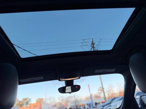 Used 2018 BMW X1 sDrive28i image 18