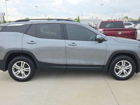 Used 2019 GMC Terrain SLE w/ Driver Convenience Package image 6