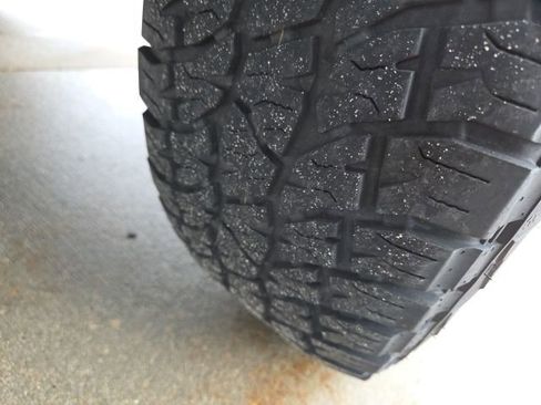 Used 2021 Toyota Tacoma TRD Off-Road image 69