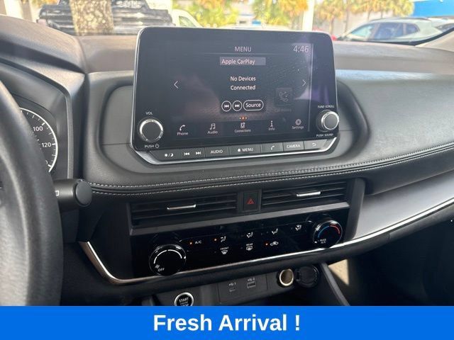 Used 2023 Nissan Rogue S FWD image 7