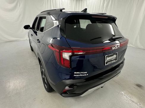 Used 2026 Kia Seltos EX AWD/4WD image 5