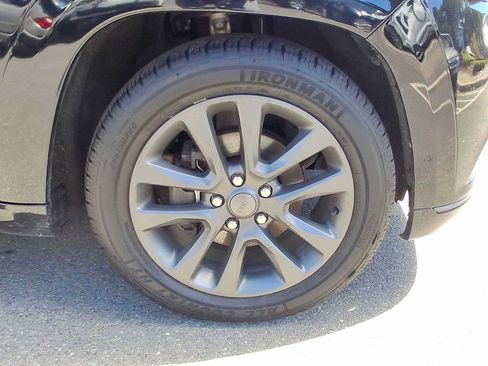 Used 2018 Jeep Grand Cherokee High Altitude AWD/4WD image 33