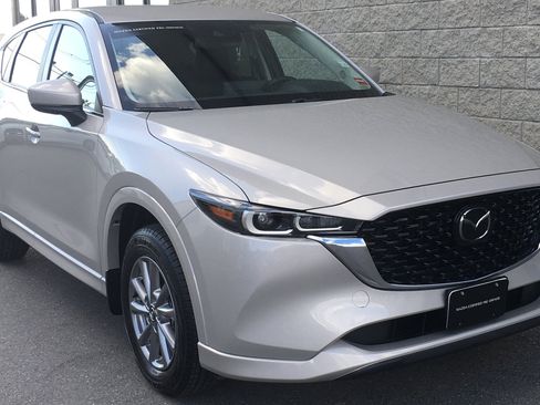 Certified 2025 MAZDA CX-5 AWD 2.5 S w/ Preferred Package image 1