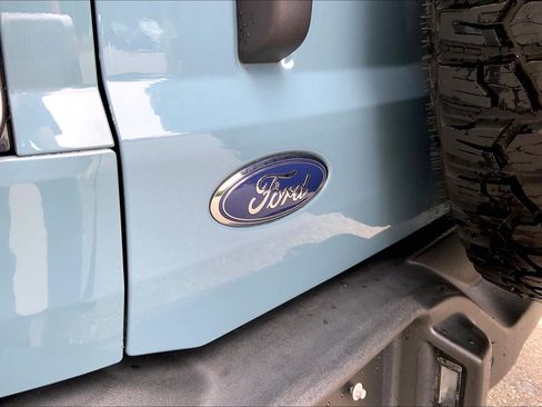 Used 2023 Ford Bronco Wildtrak AWD/4WD image 32