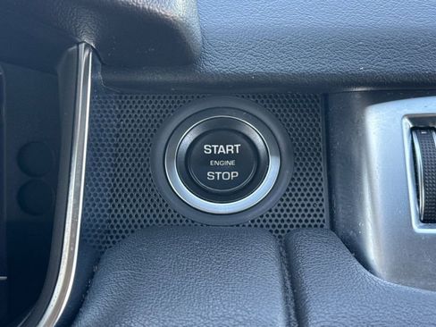 Used 2019 Land Rover Range Rover Sport HSE AWD/4WD image 21