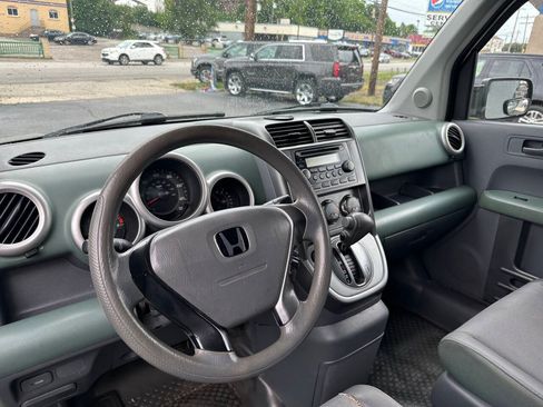 Used 2005 Honda Element EX image 15
