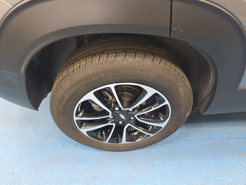 Certified 2025 Chevrolet TrailBlazer LT AWD/4WD image 6