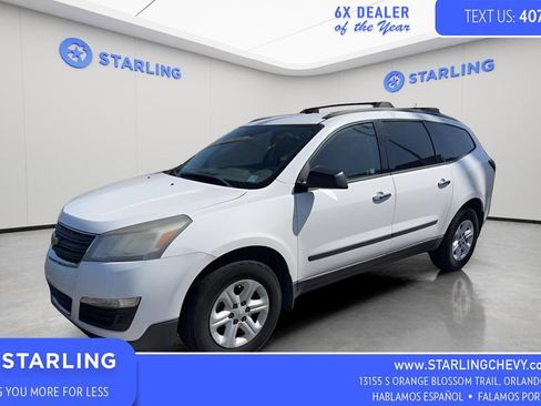 Used 2014 Chevrolet Traverse LS image 1