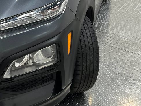 Used 2018 Hyundai Kona SEL FWD image 36
