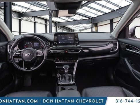 Used 2021 Kia Seltos EX AWD/4WD image 5