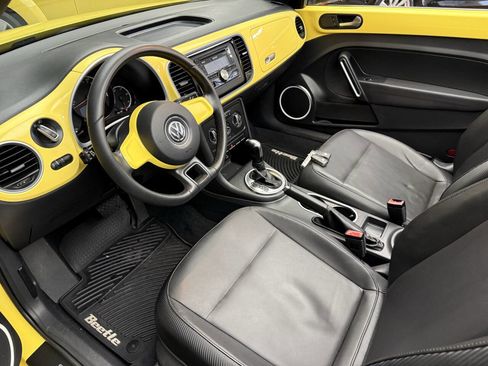 Used 2013 Volkswagen Beetle 2.5 image 15