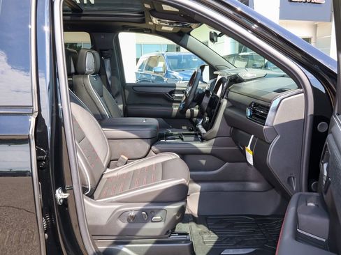 New 2026 GMC Yukon AT4 Ultimate AWD/4WD image 38