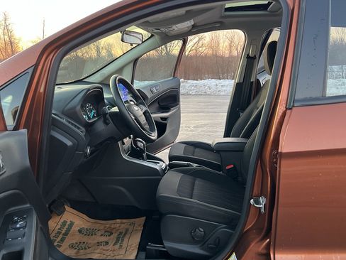Used 2020 Ford EcoSport SE w/ SE Convenience Package image 14