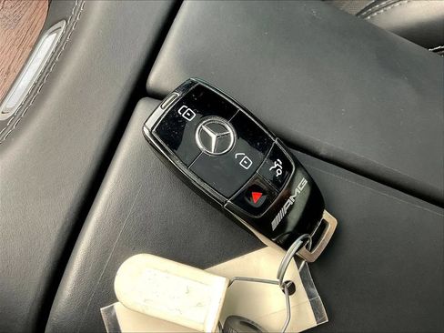 Used 2021 Mercedes-Benz GLS 63 AMG 4MATIC image 34