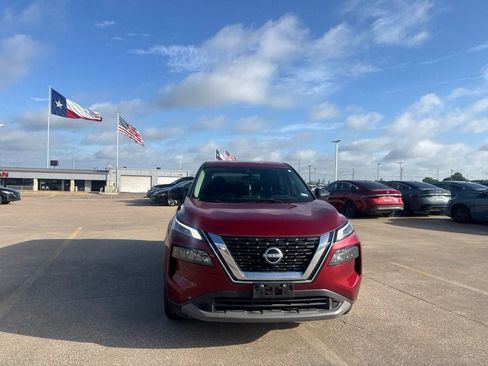 Certified 2023 Nissan Rogue S FWD image 3