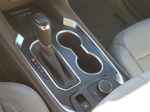 Certified 2018 Chevrolet Traverse Premier image 16