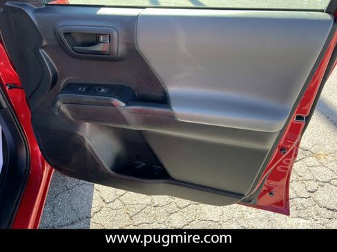 Used 2023 Toyota Tacoma SR RWD image 14