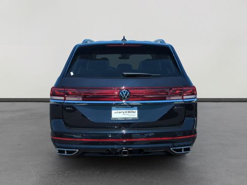 New 2026 Volkswagen Atlas SEL Premium R-Line AWD/4WD image 4