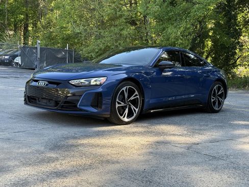 Used 2022 Audi e-tron GT Prestige w/ Prestige Package image 15