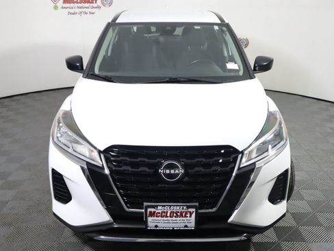 Used 2022 Nissan Kicks S image 15