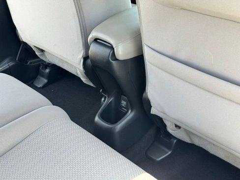 Used 2016 Honda HR-V EX image 23