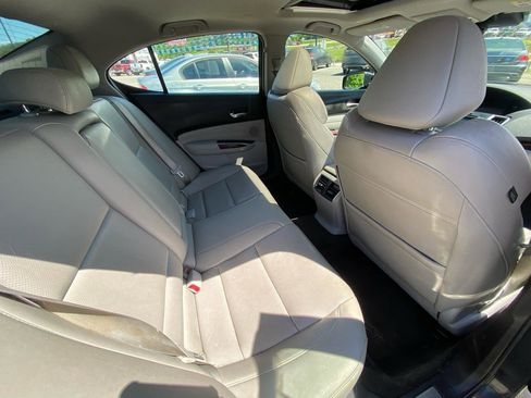 Used 2016 Acura TLX w/ Technology Package FWD image 16