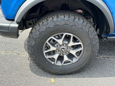 Used 2024 Ford Bronco Badlands image 57