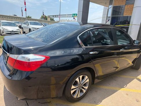 Used 2015 Honda Accord LX image 3