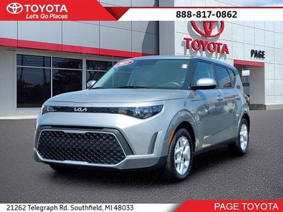Used 2025 Kia Soul LX w/ LX Technology Package