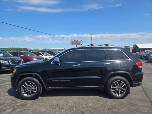 Used 2019 Jeep Grand Cherokee Limited AWD/4WD image 4