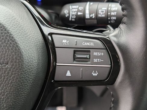 Used 2025 Honda CR-V EX-L image 23