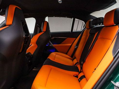 Used 2026 BMW M5 w/ Carbon Package image 18