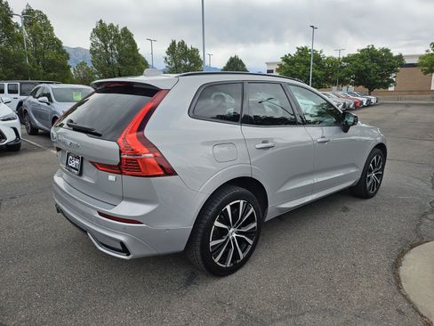 Used 2023 Volvo XC60 T8 Plus w/ Climate Package AWD/4WD image 5
