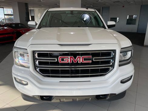 Used 2017 GMC Sierra 1500 SLE image 2