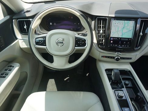 Used 2023 Volvo XC60 B5 Plus w/ Protection Package Premier AWD/4WD image 6
