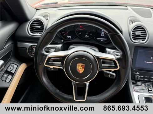 Used 2022 Porsche 718 Cayman image 22