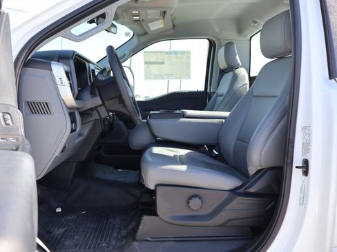 New 2025 Ford F350 XL w/ XL Chrome Package image 17