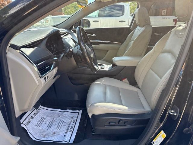 Used 2021 Cadillac XT4 Luxury FWD image 9