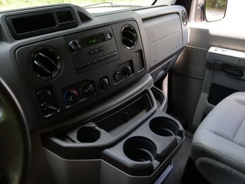 Used 2014 Ford E-350 and Econoline 350 XL w/ Power Windows & Locks Group RWD image 11